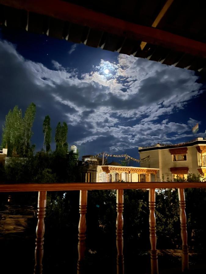 Chakzot Garden House Otel Leh Dış mekan fotoğraf